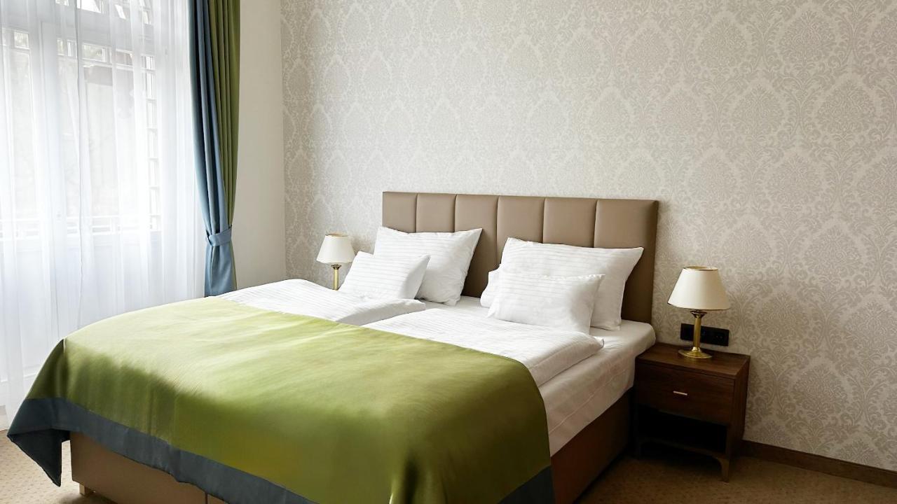 Spa Hotel Villa Smetana Κάρλοβι Βάρι Εξωτερικό φωτογραφία