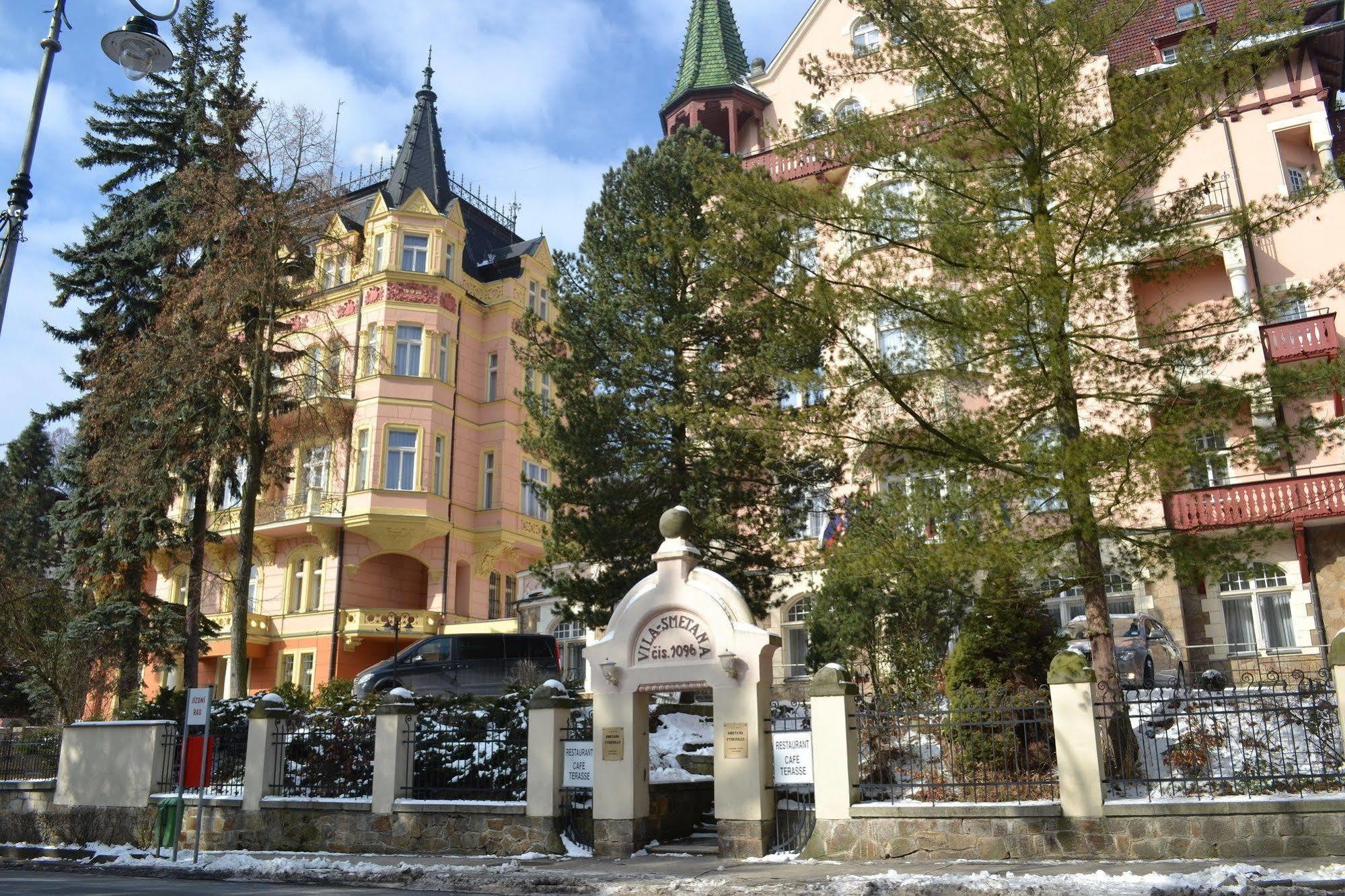 Spa Hotel Villa Smetana Κάρλοβι Βάρι Εξωτερικό φωτογραφία